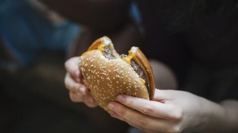 Junk food starts affecting your brain much faster than you think