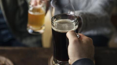 These are the positive changes your body will experience when you stop drinking alcohol for a month