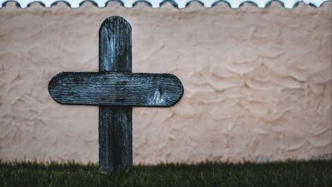 COVID kills father of five days after his wife died of the virus