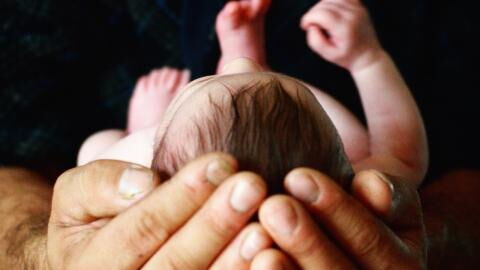 Premature baby dies after catching COVID from infected mother