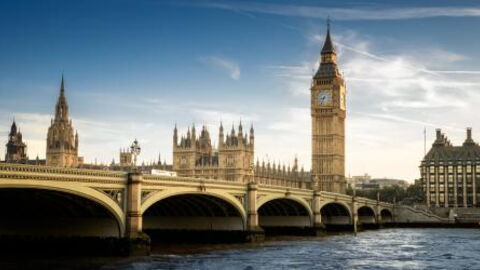 Coronavirus in the UK: quarantine, flights, closures, and everything else you need to know