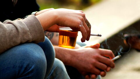 Newly Proposed Law Looks to Ban Smoking Outside Restaurants and Pubs