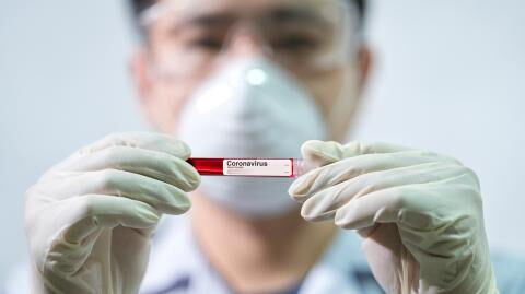 Chinese virologist says she has proof that COVID-19 was made in a lab