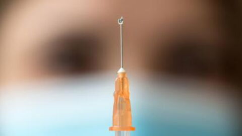 Researchers are developing a universal coronavirus vaccine