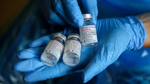 Study finds Delta variant has double the risk of hospitalisation for unvaccinated people