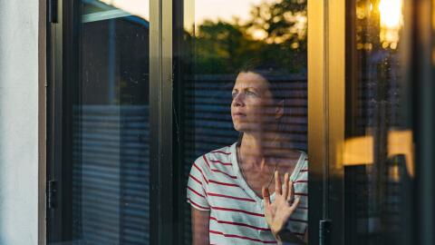 Omicron: The Netherlands closes down for Christmas, will the UK do the same?