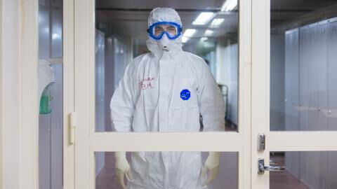 Beijing Winter Olympics: Is the zero-COVID bubble working?