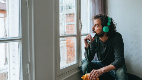 Coronavirus: Finding love while under quarantine