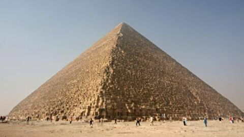 Scientists Discover The Great Pyramid Of Giza Has The Power To Focus Electromagnetic Energy