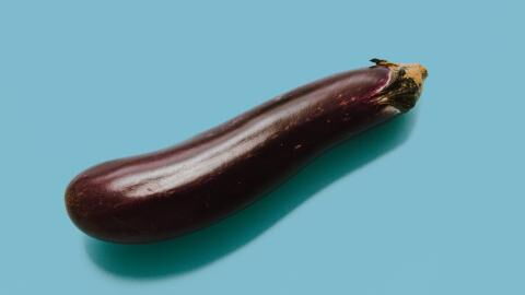 Does the size of a man's nose predict the size of his member?