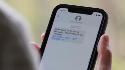 Android users beware: New scam could steal all your photos