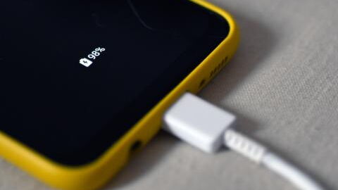 This new technology allows phones to fully charge under 10 minutes