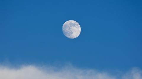 This is why we see the moon during the day