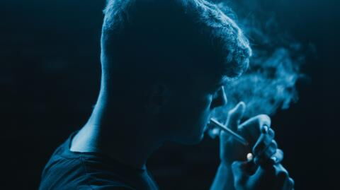 COVID-19: Lockdowns have prompted a surge in young smokers