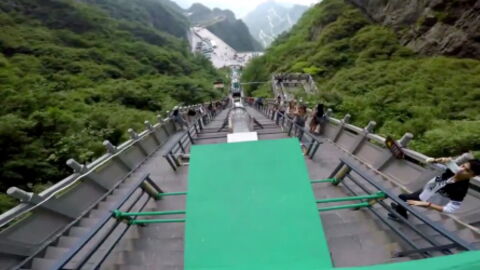 This Is The World's Largest Downhill Parkour Course