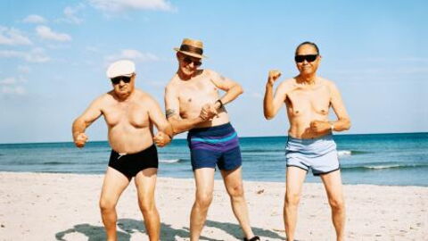 Cheeky Lads Pulled Off a Hilarious Dissolvable Swim Suit Prank on Their Mate