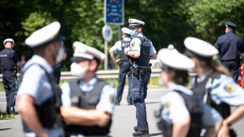 Austrian police defend their decision to fine a man for farting