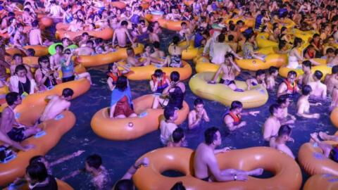 Water Park Techno Party in Wuhan With No Social Distancing Causes Uproar Online