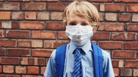 This teacher slapped a student who refused to wear a mask in class