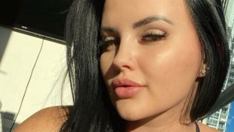 Former Australian supercar racer admits making $500,000 in just one month through OnlyFans