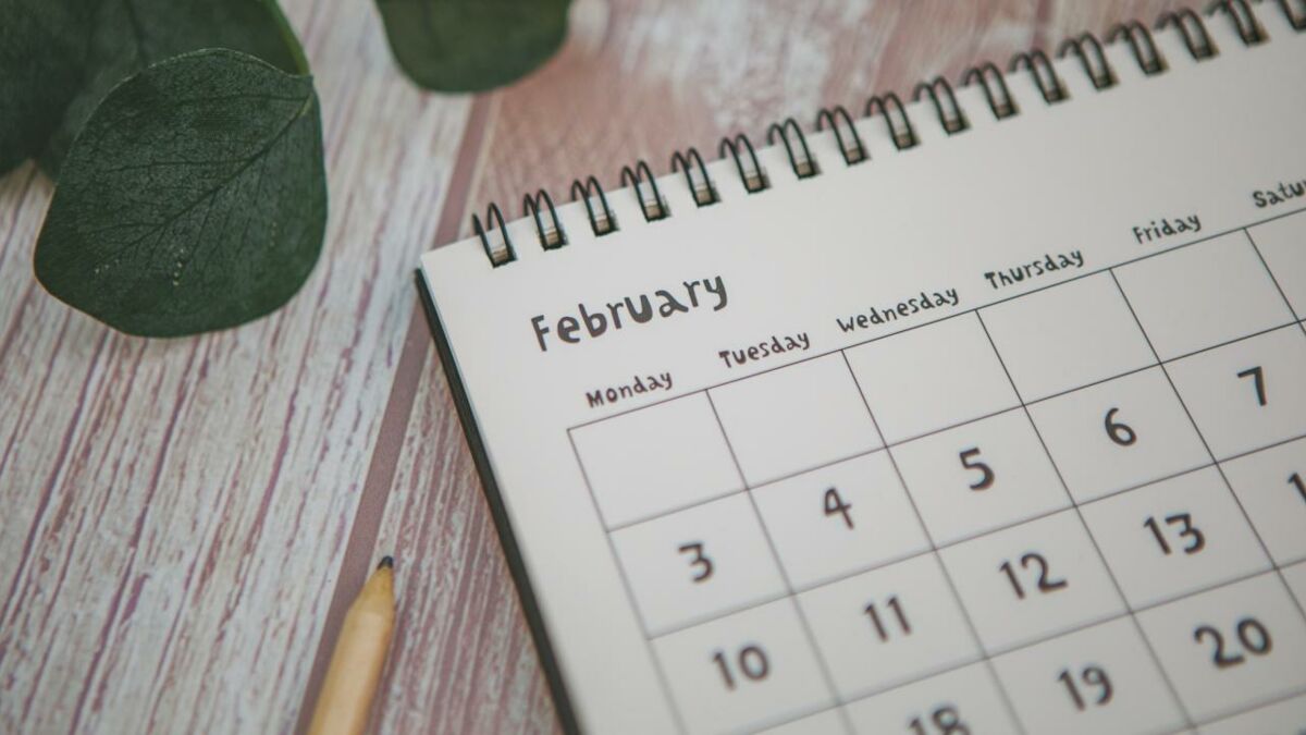 Why does february only have 28 days 