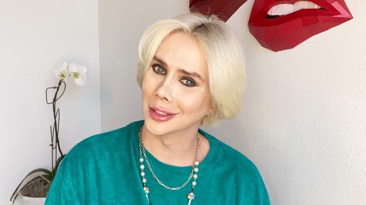 Oli London Transracial Influencer To Get Penis Reduction To Look