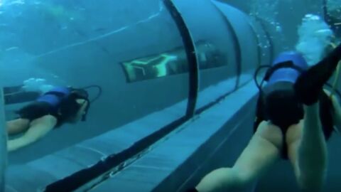 This Is What Free Diving in the World’s Deepest Pool Is Like