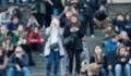 Coronavirus: photos of French people continuing to gather in mass have the Internet appalled