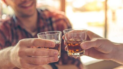 L'alcool nuit à votre santé... et à votre sommeil (et une seule cuite suffit) !