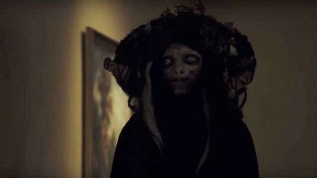 Into The Dark : la bande-annonce glaçante de la nouvelle série d'horreur  des créateurs de Paranormal Activity