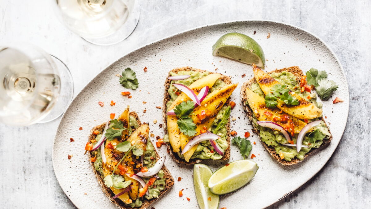 Comment choisir son vin blanc pour un apéro entre amis