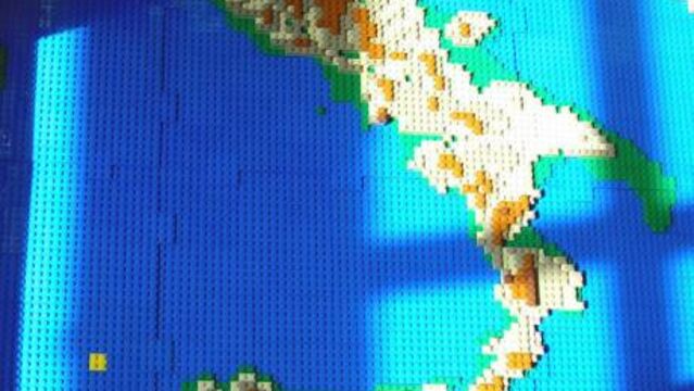 Découvrez la carte de l'Europe en Lego en images