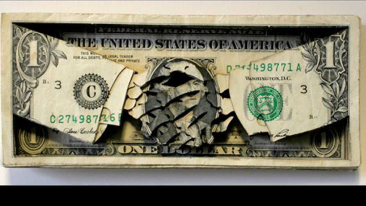 11 доларов. Доллар падает. 11 доларов. 11 доларов. Золотой доллар сша.