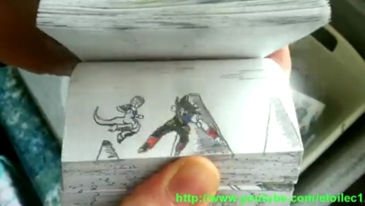 Il dessine un combat de Dragon Ball Z en folioscope