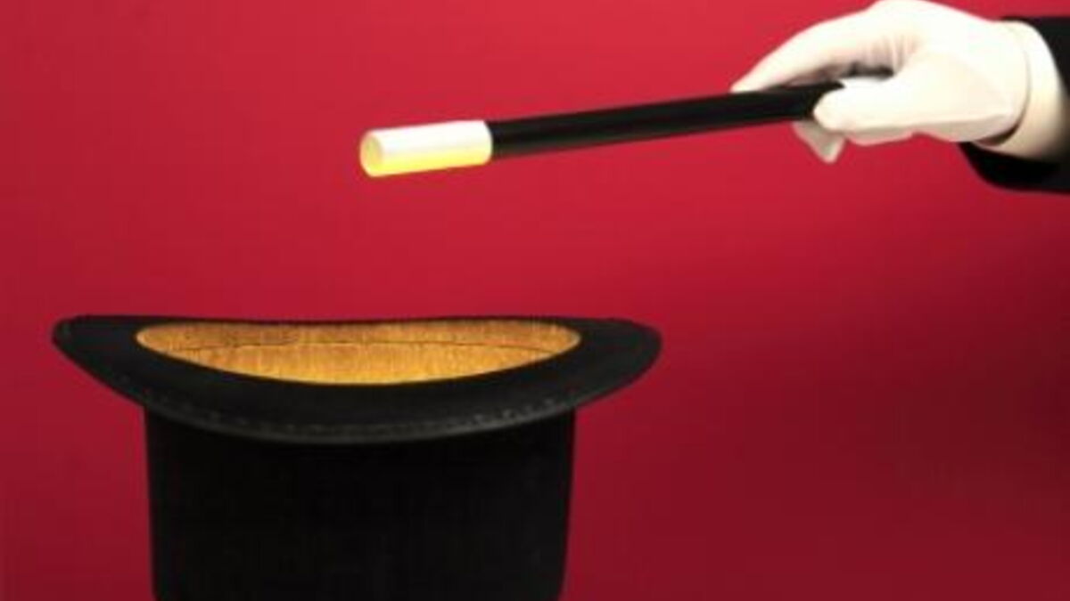 Un illusionniste défie les lois de la gravité découvrez son secret