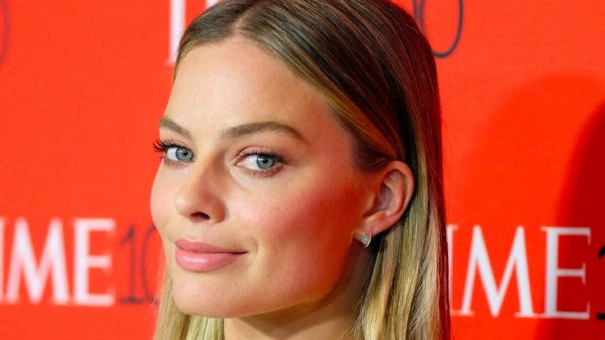 Margot Robbie dévoile un aperçu de son nouveau costume d'Harley Quinn