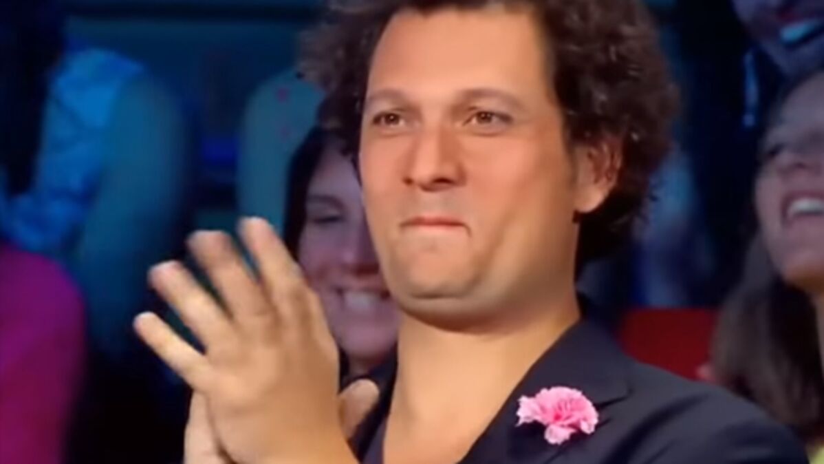 La France a un incroyable talent : Eric Antoine fait une blague sur Gilbert  Rozon et provoque un fou rire