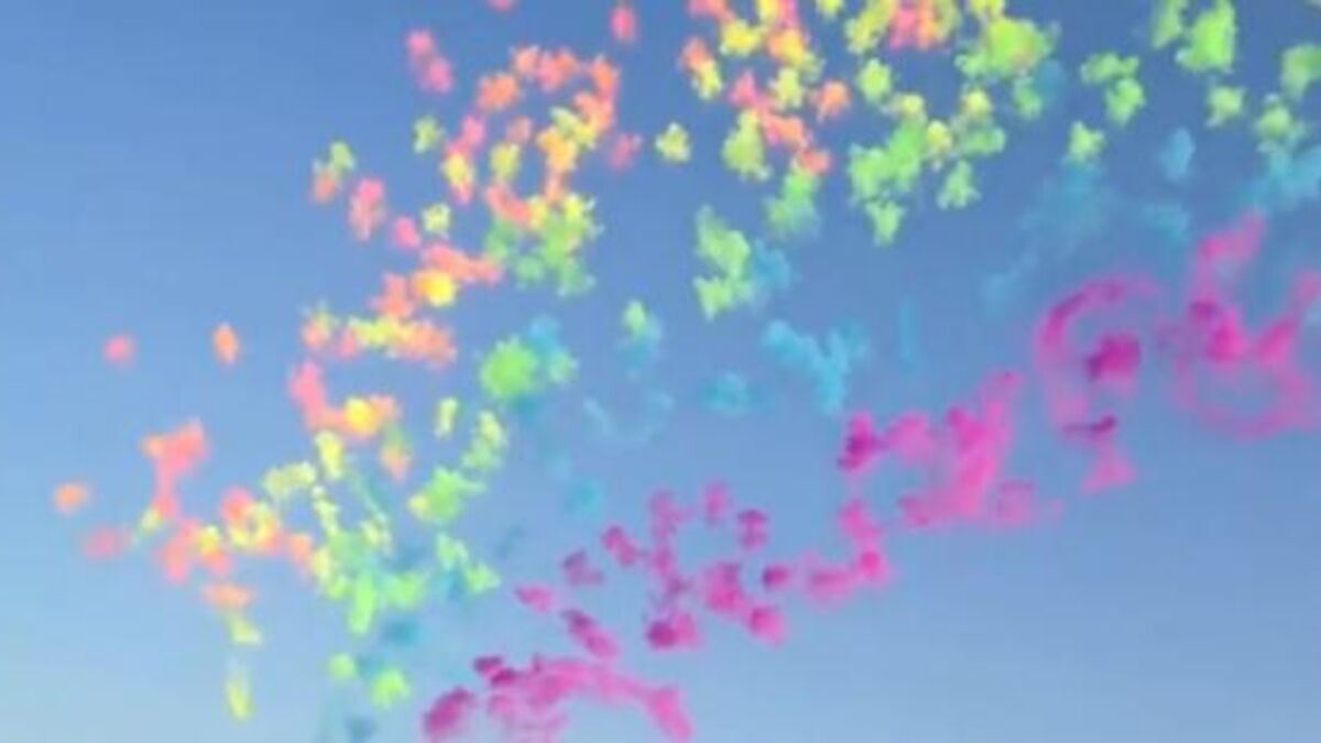 Découvrez le feu d'artifice de jour!