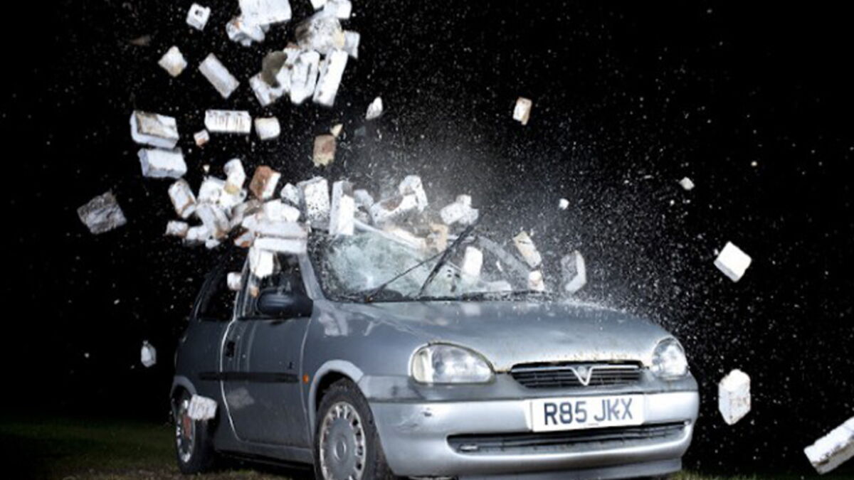 Ces voitures sont immortalisées en pleine destruction