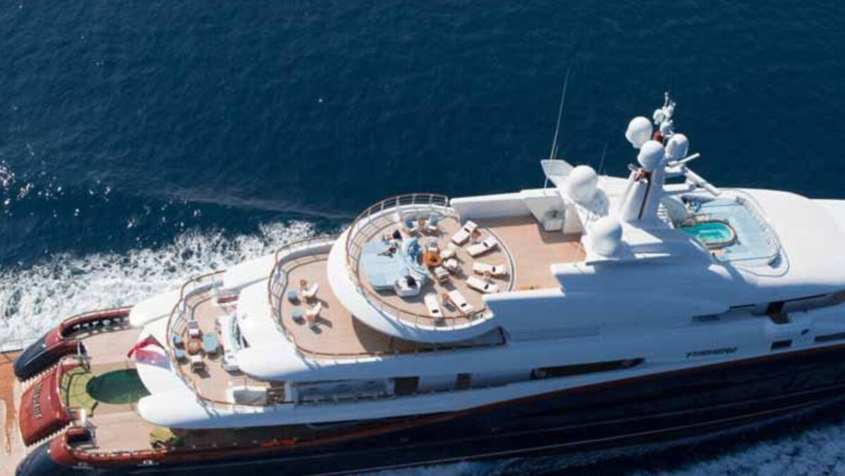 Le Plus Beau Yacht Du Monde