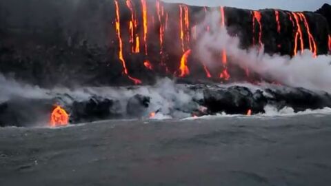 volcan de lave bleue