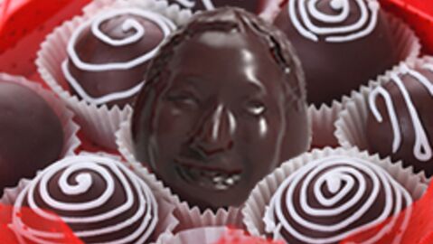 Inscrivez votre visage sur un chocolat pour la Saint-Valentin