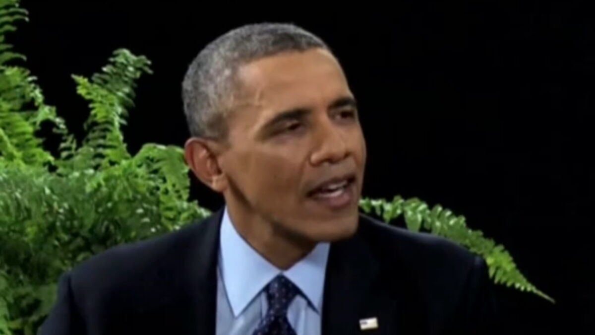 Barack Obama donne une interview délirante à Zach Galifianakis