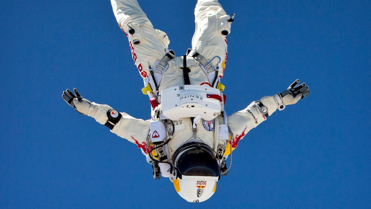 Red Bull Stratos : suivez en direct Felix Baumgartner franchir le ...