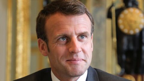 Emmanuel Macron : la fac de Nanterre dévoile "par erreur" la photo de sa carte d'étudiant