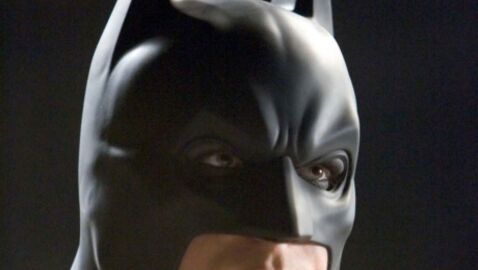 Batman : La réplique exacte de la Batmobile de Tim Burton vendue aux  enchères