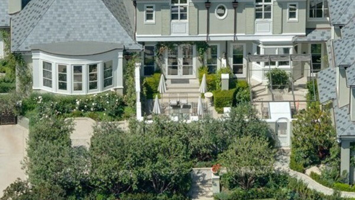 N. Bonhill Rd Une villa raffinée à Los Angeles