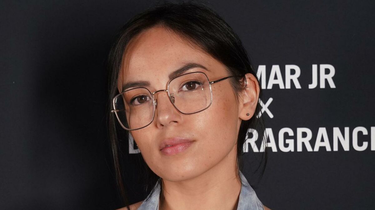 Tout savoir sur Agathe Auproux : infos, âge, bio, réseaux sociaux, vidéos  et photos avec Gentside