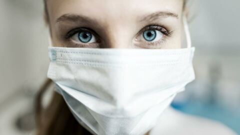 Coronavirus : les fabricants de masques accuses de sexisme