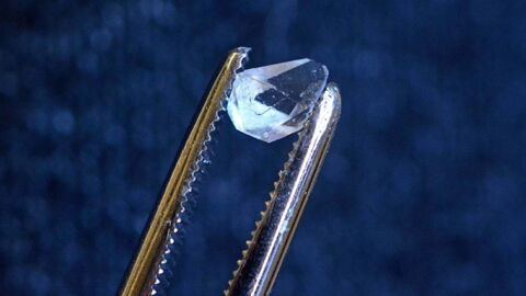 Echte Zeitkristalle in Kinderspielzeug entdeckt